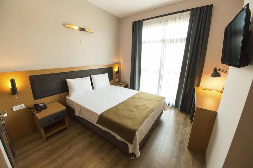 Big Point Plus Hotel Biga Buitenkant foto